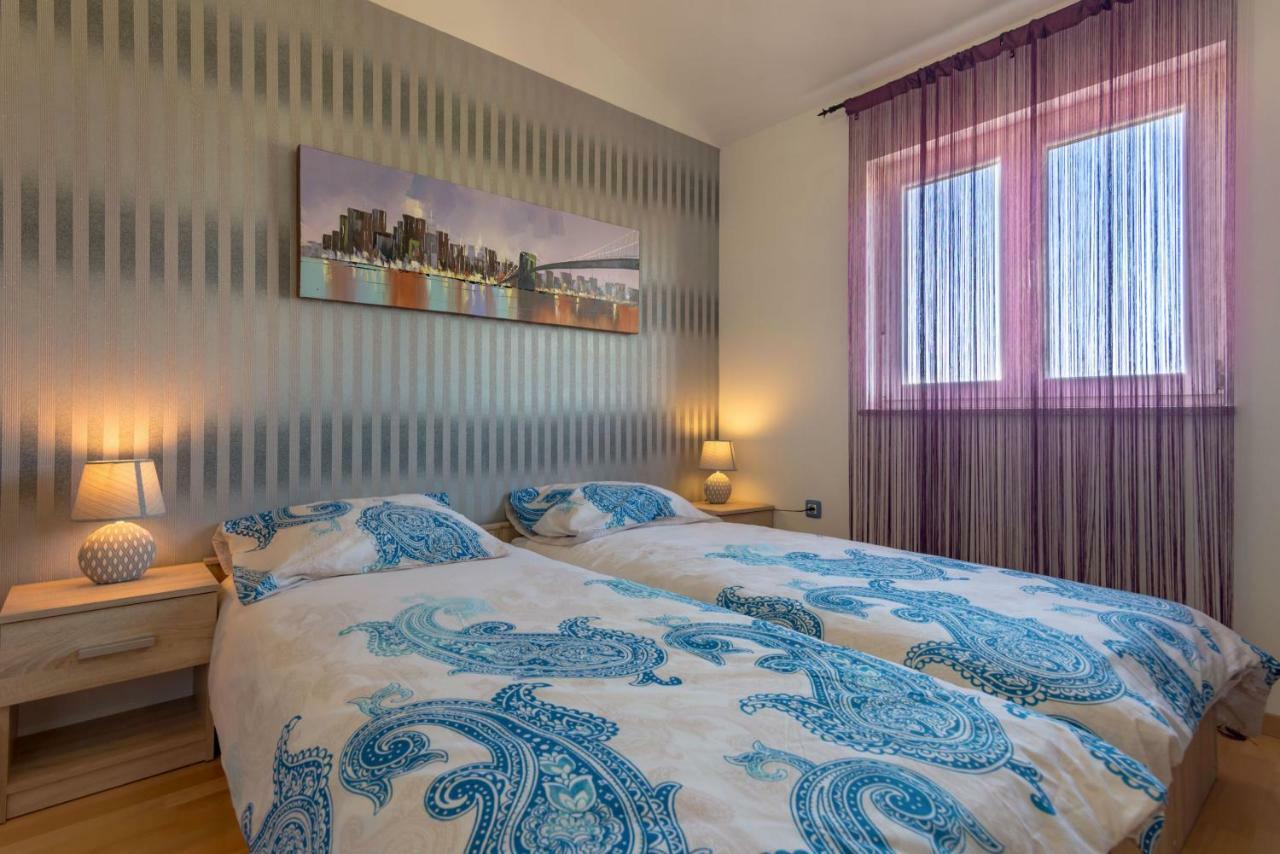 Apartment Ina Pula Ngoại thất bức ảnh