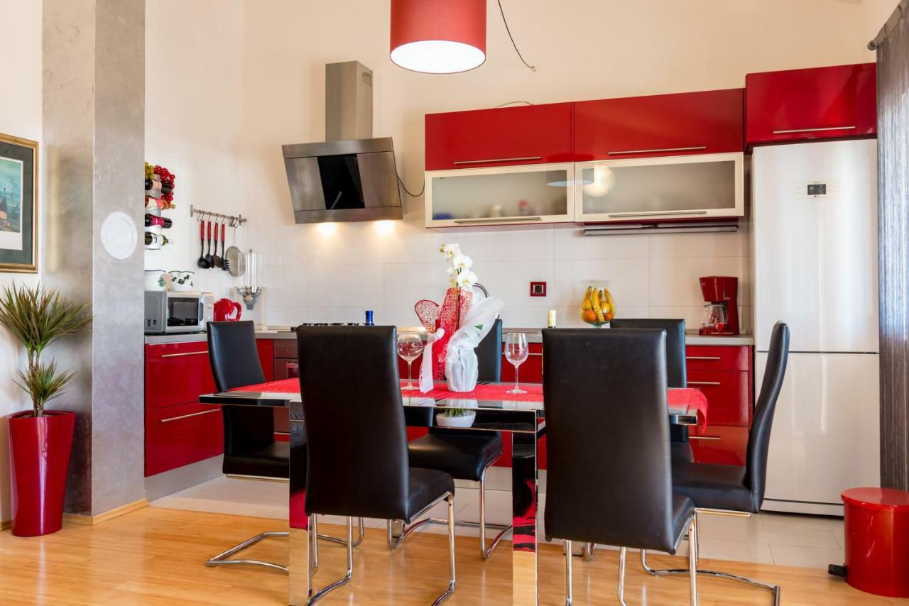 Apartment Ina Pula Ngoại thất bức ảnh