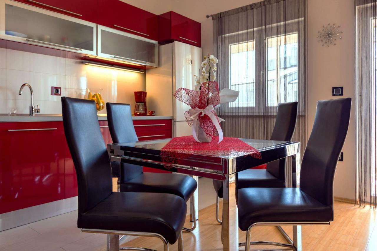 Apartment Ina Pula Ngoại thất bức ảnh