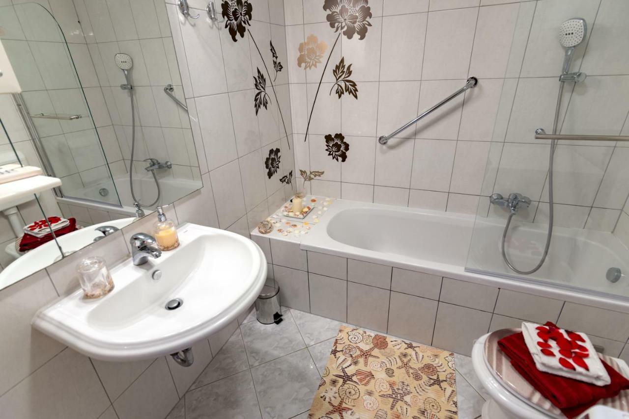 Apartment Ina Pula Ngoại thất bức ảnh