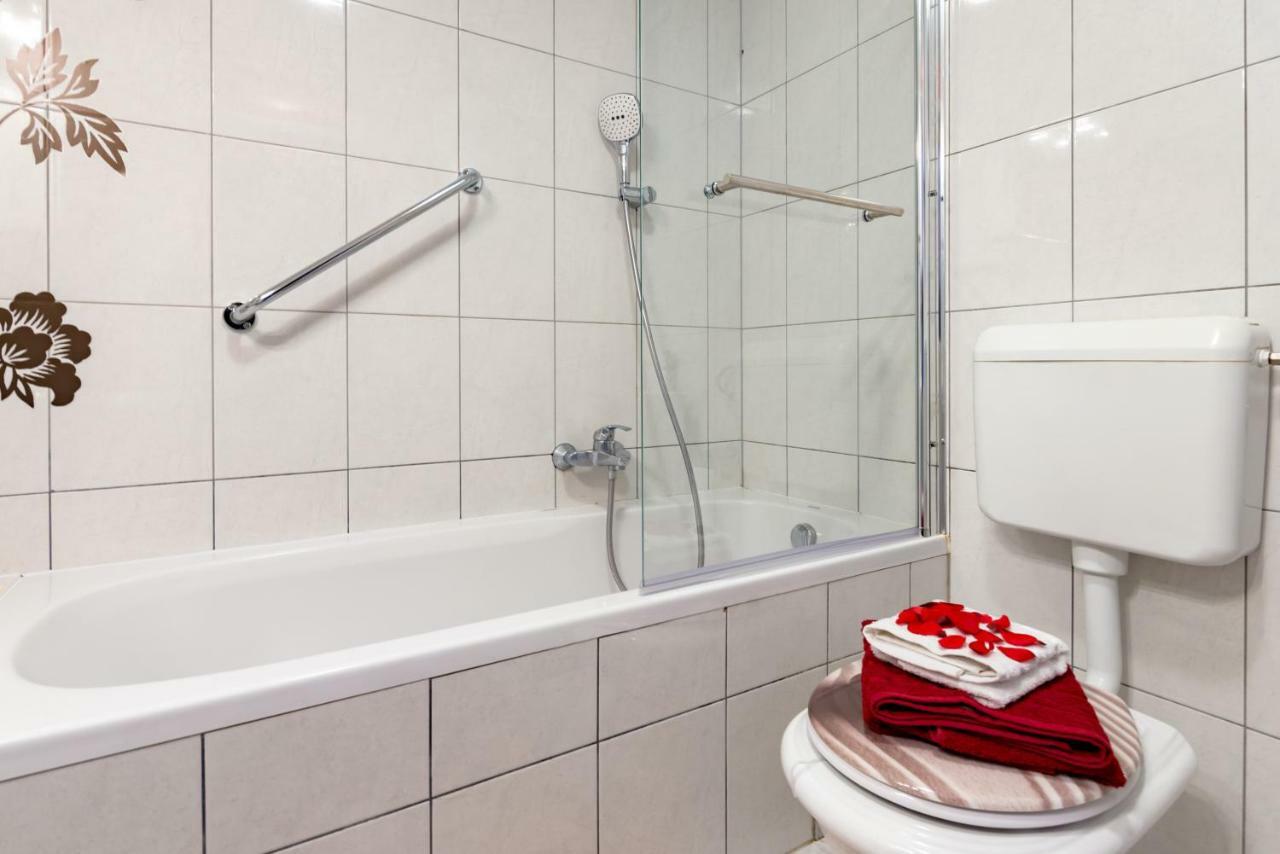 Apartment Ina Pula Ngoại thất bức ảnh